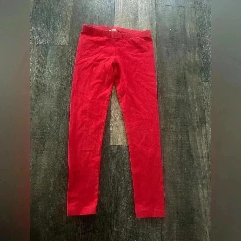 Red carters leggings.